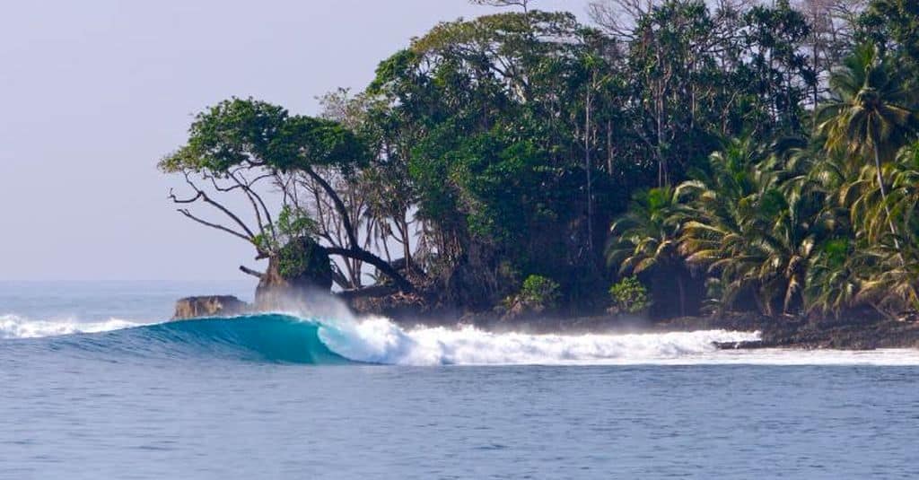Surf en las islas Mentawai